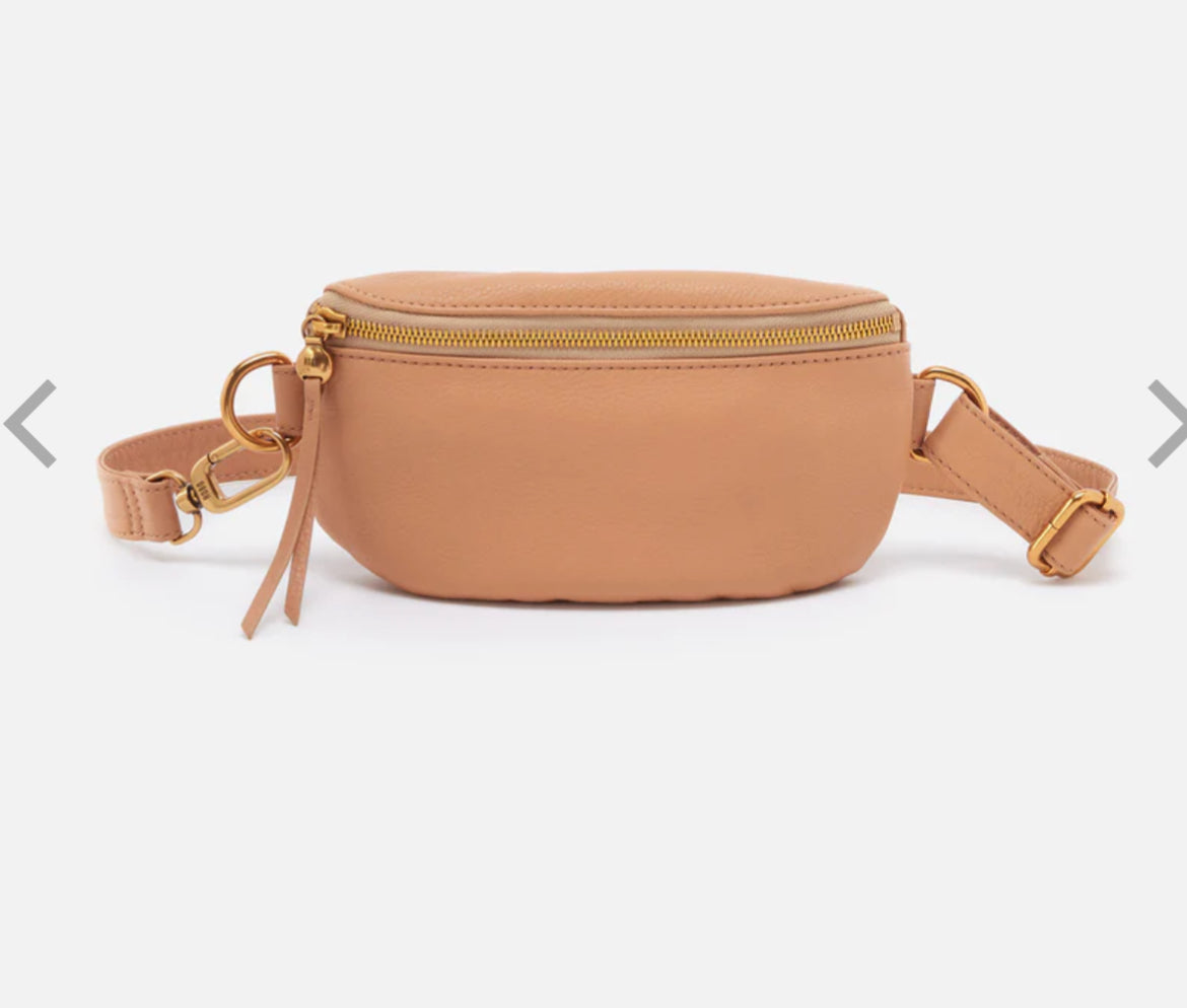 SO-82379SDST FERN BELT BAG