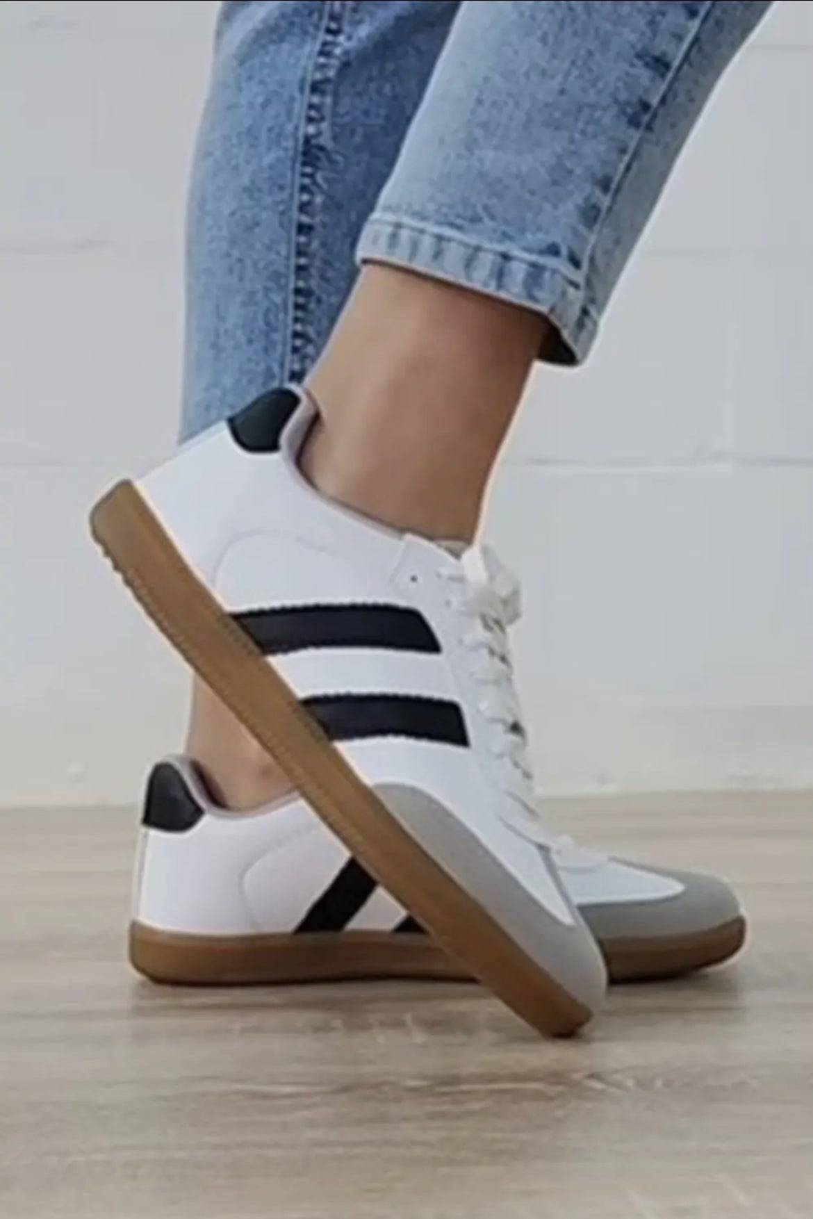 LDC Striped Lace-Up Flat Sneakers White