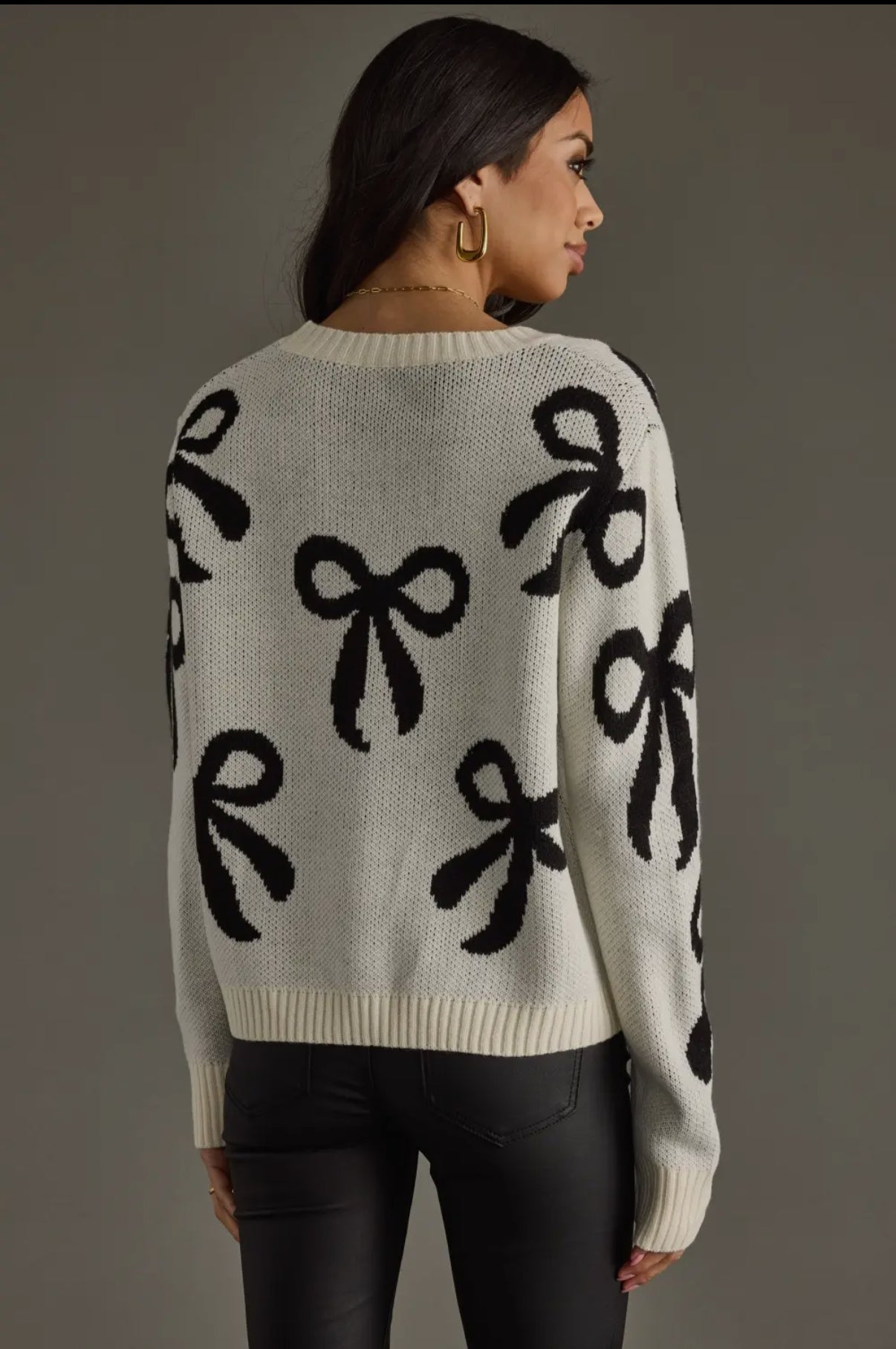 Cream Sweater With Black Bows