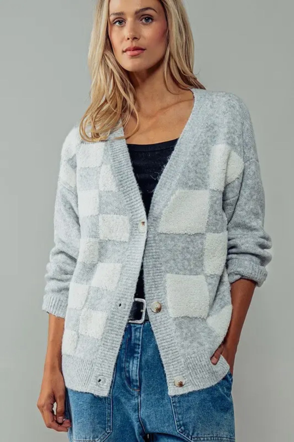 Checkered Opulence Cardigan Grey