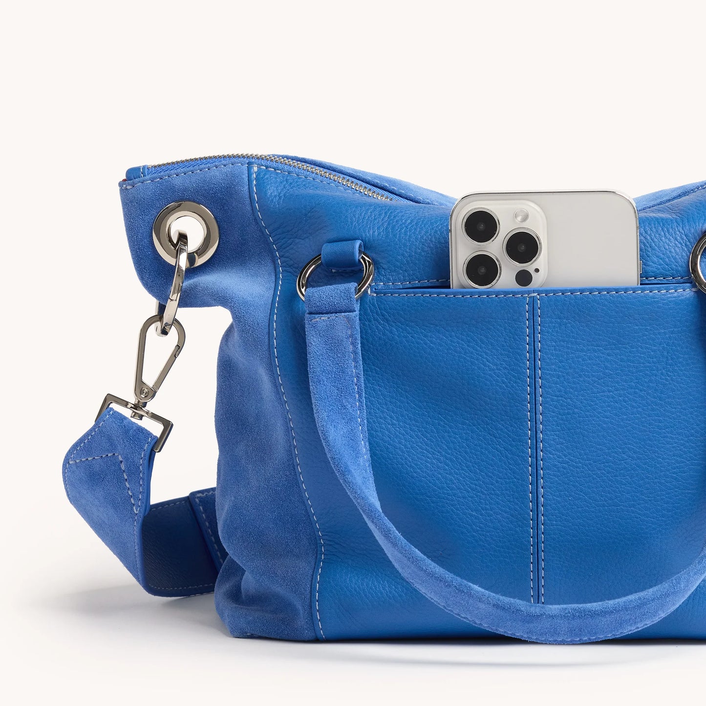 PREORDER NOW! Daniel Medium Hydrangea Suede Silver