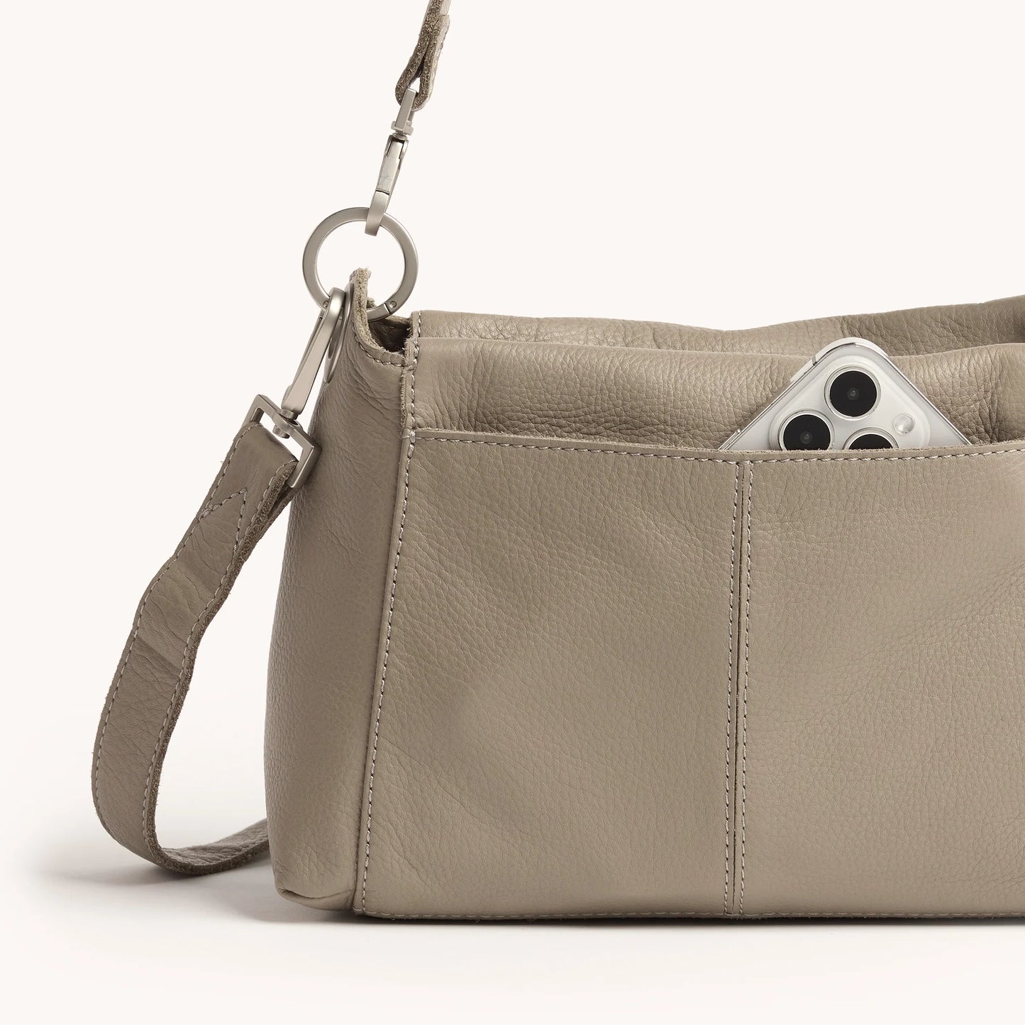 PREORDER NOW! Bryant Medium Pewter Pebble/Brushed Silver