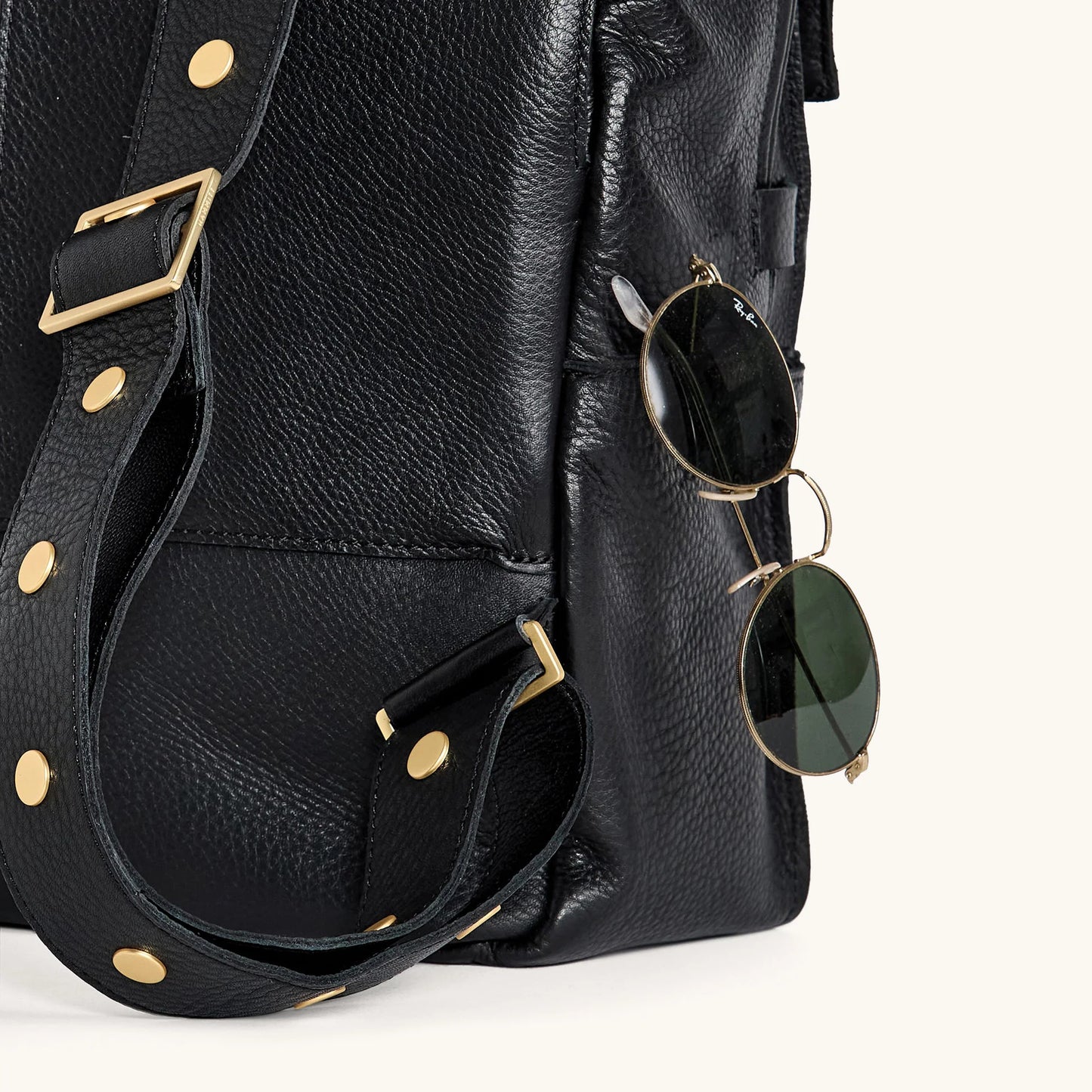 Montana Backpack XL Black Brushed Gold Red Zipper