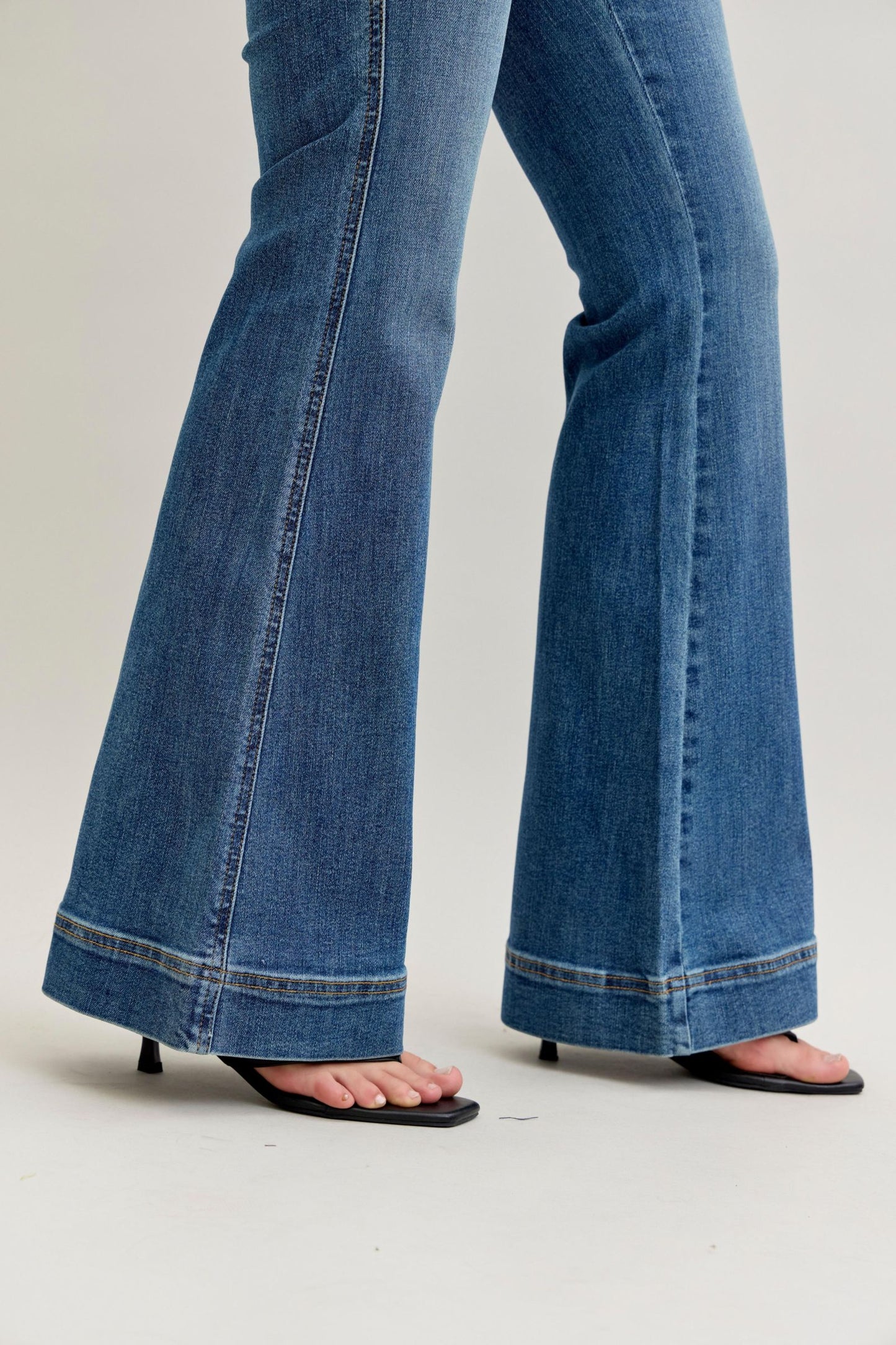 Petite Flare Tummy Control Dbl Button 881018