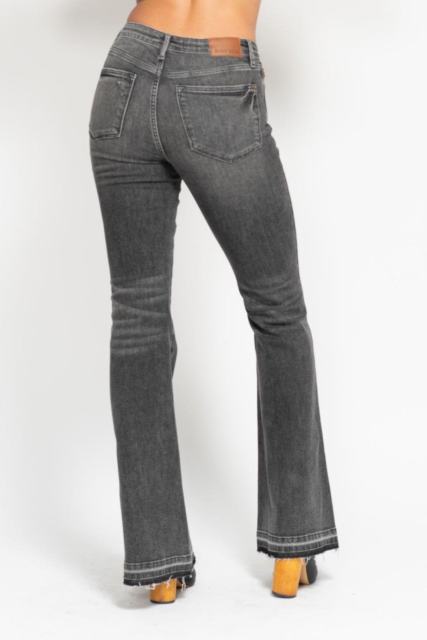 88880 Tummy Control Washed Gray Release Hem Flare