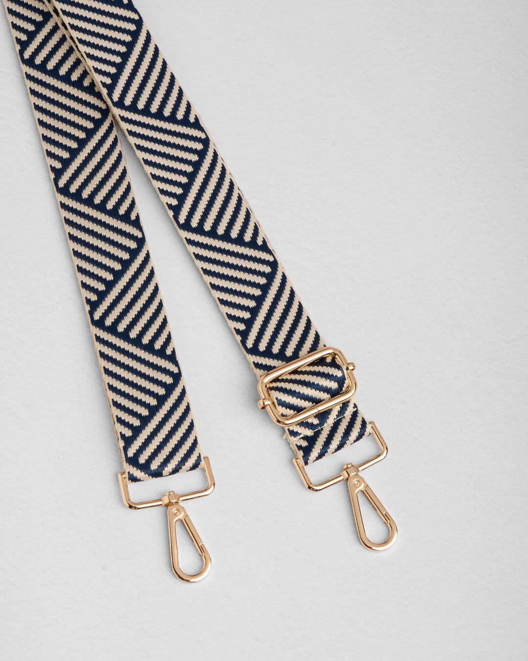 Edgware Black + 2 straps (Black Weave Chain & Black Stone Nautical Strap)