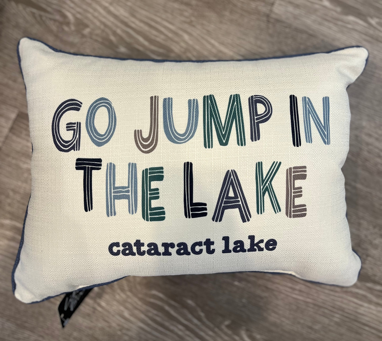 Cataract Lake Pillow