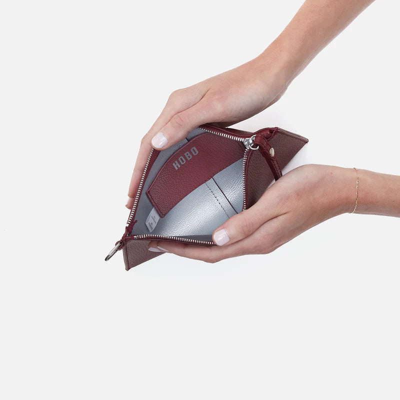 MP-57537PTSV Vida Small Pouch Port