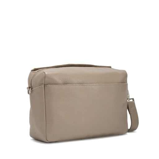 PREORDER NOW! Evan Crossbody Medium Pewter Pebble/Brushed Silver