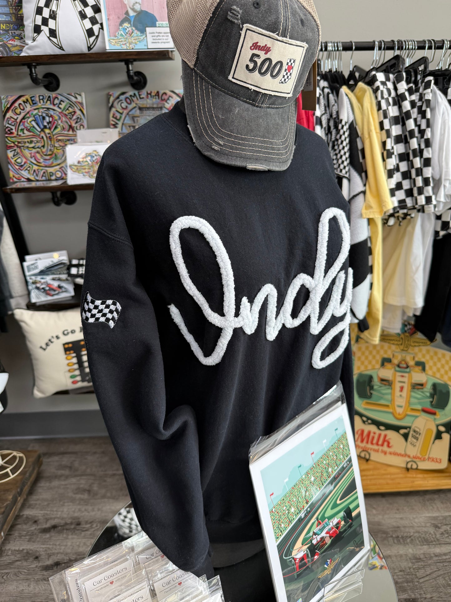 Indy Black Yarn Sweatshirt