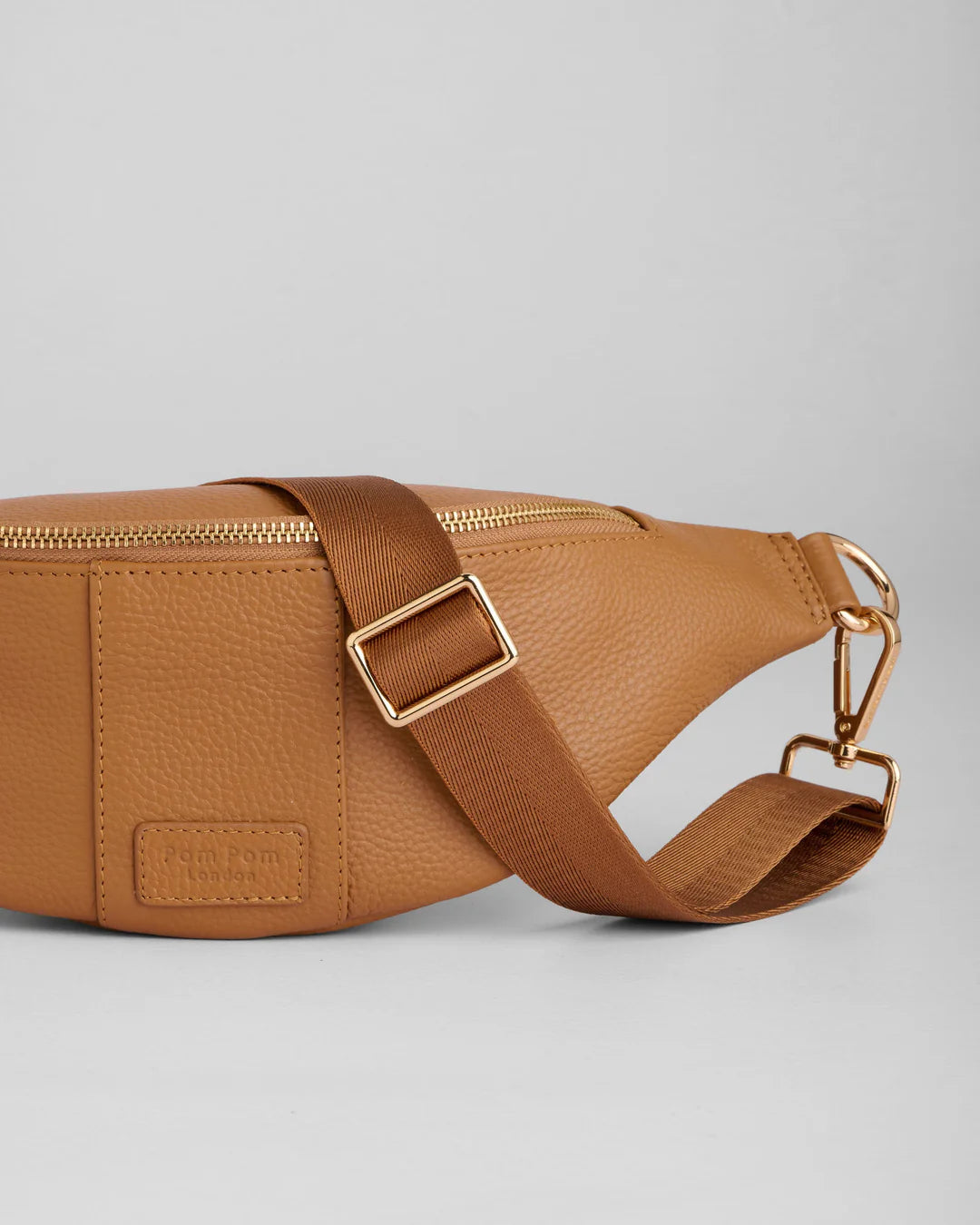 Bum Bag Maple + 2 straps (Logo Maple Strap & Maple Zig Zag Strap)