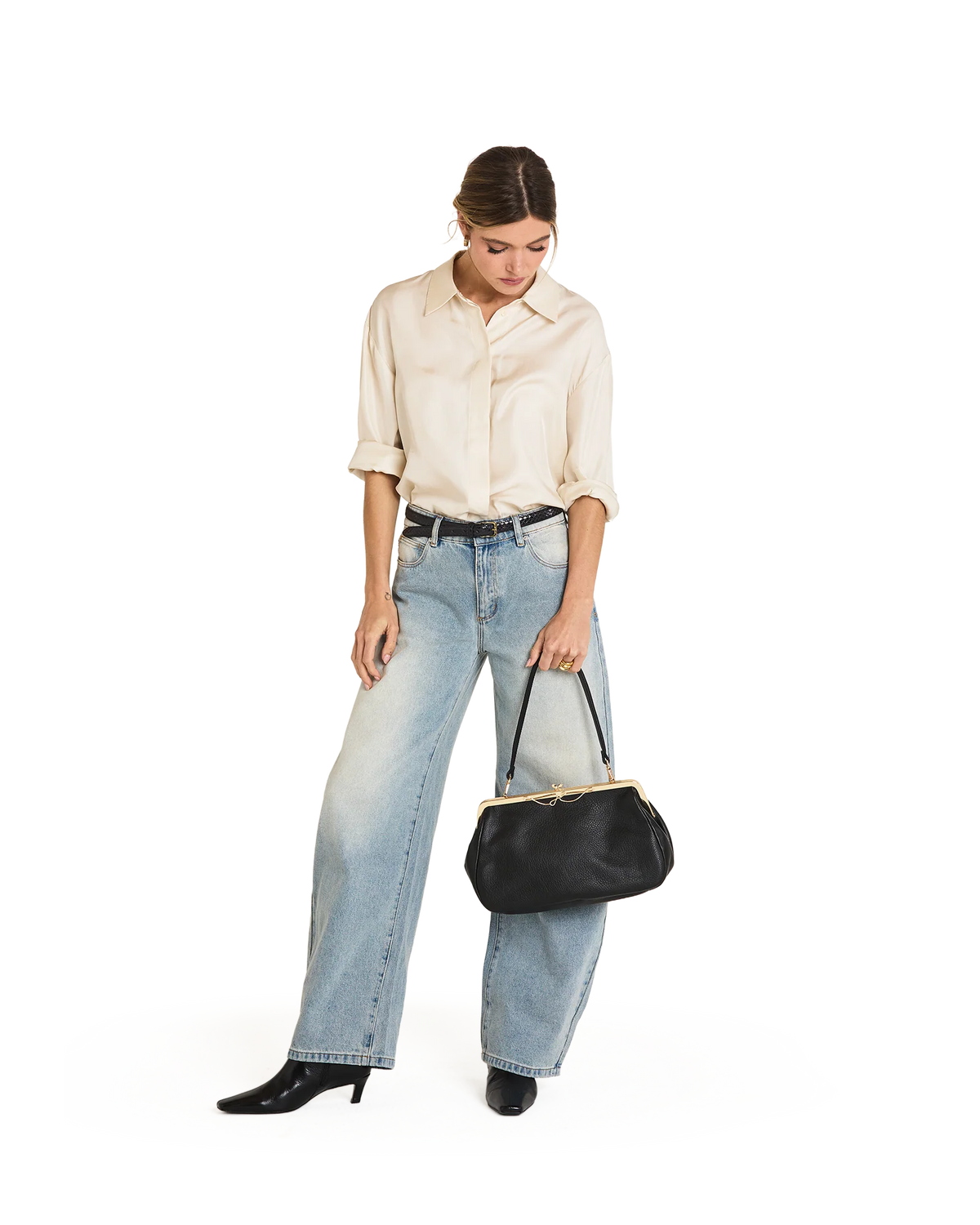 PREORDER NOW!  Vivienne Large Black/Gold