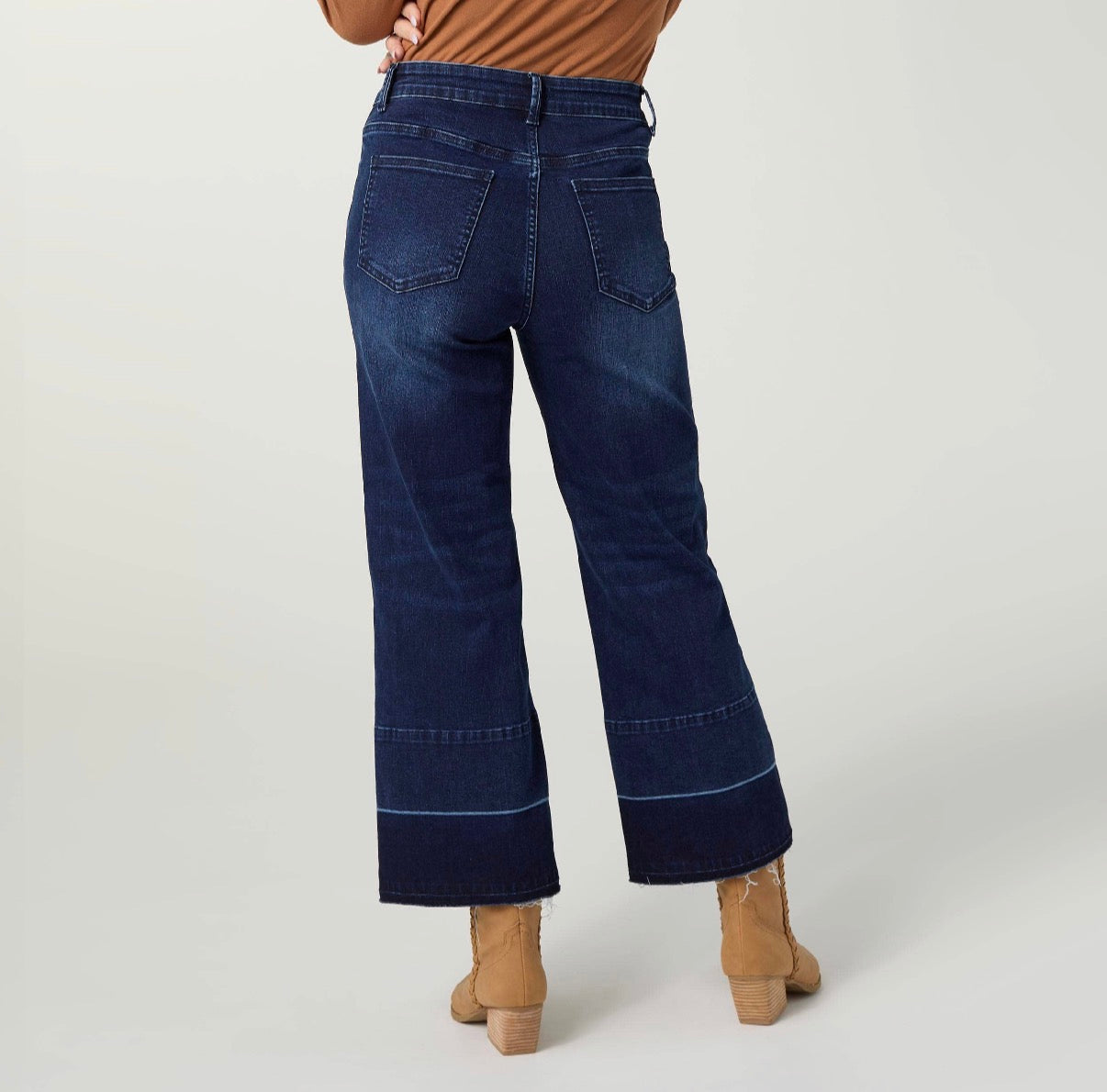 Everstretch Wide Crop with Release Hem