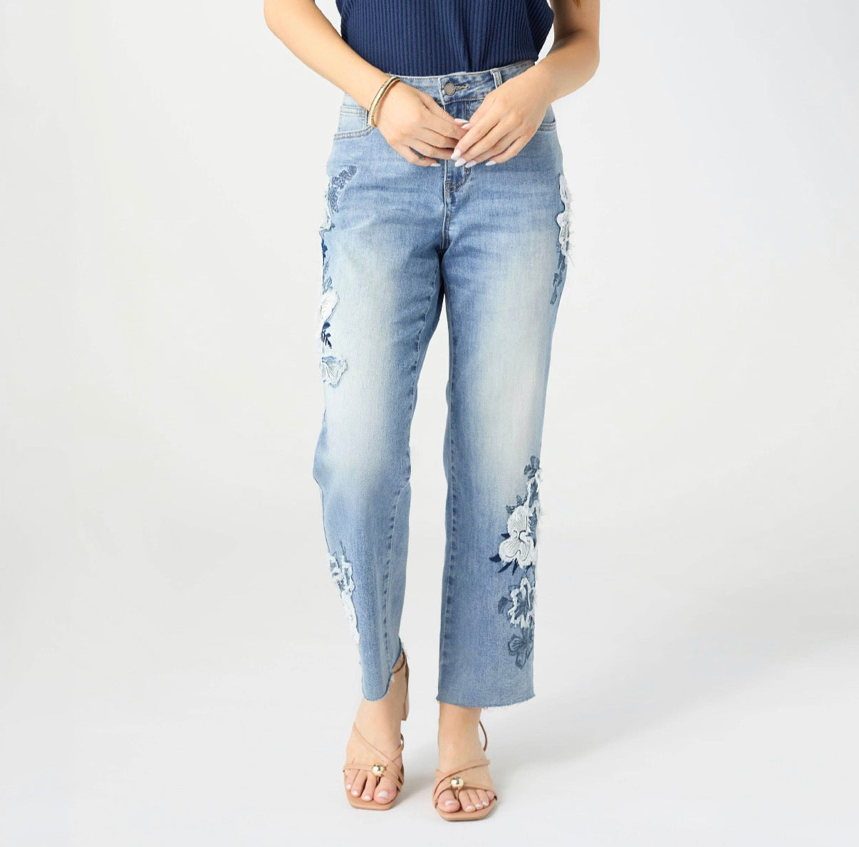 Bambu Soft Straight Ankle with Patch Embroidery