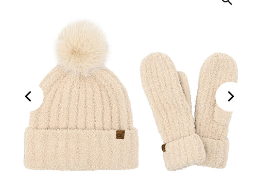 Cozy Yarn CC Hat & Mitten Set Beige