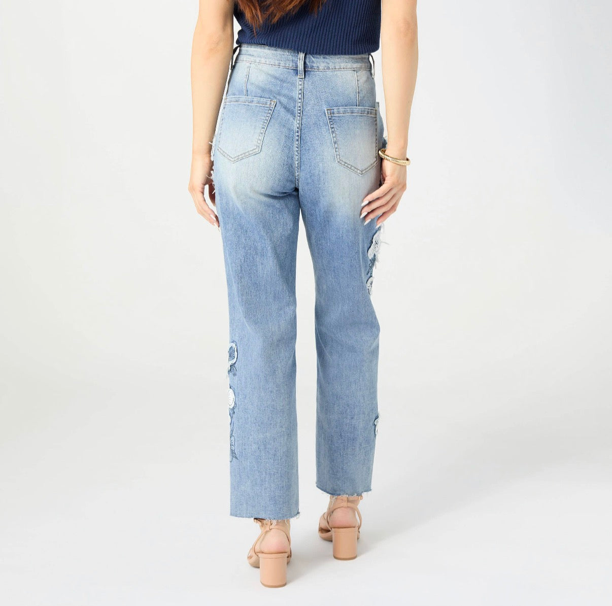 Bambu Soft Straight Ankle with Patch Embroidery