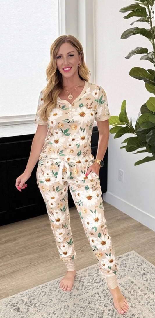 Short Sleeve Jogger PJ Set- Fall Daisy