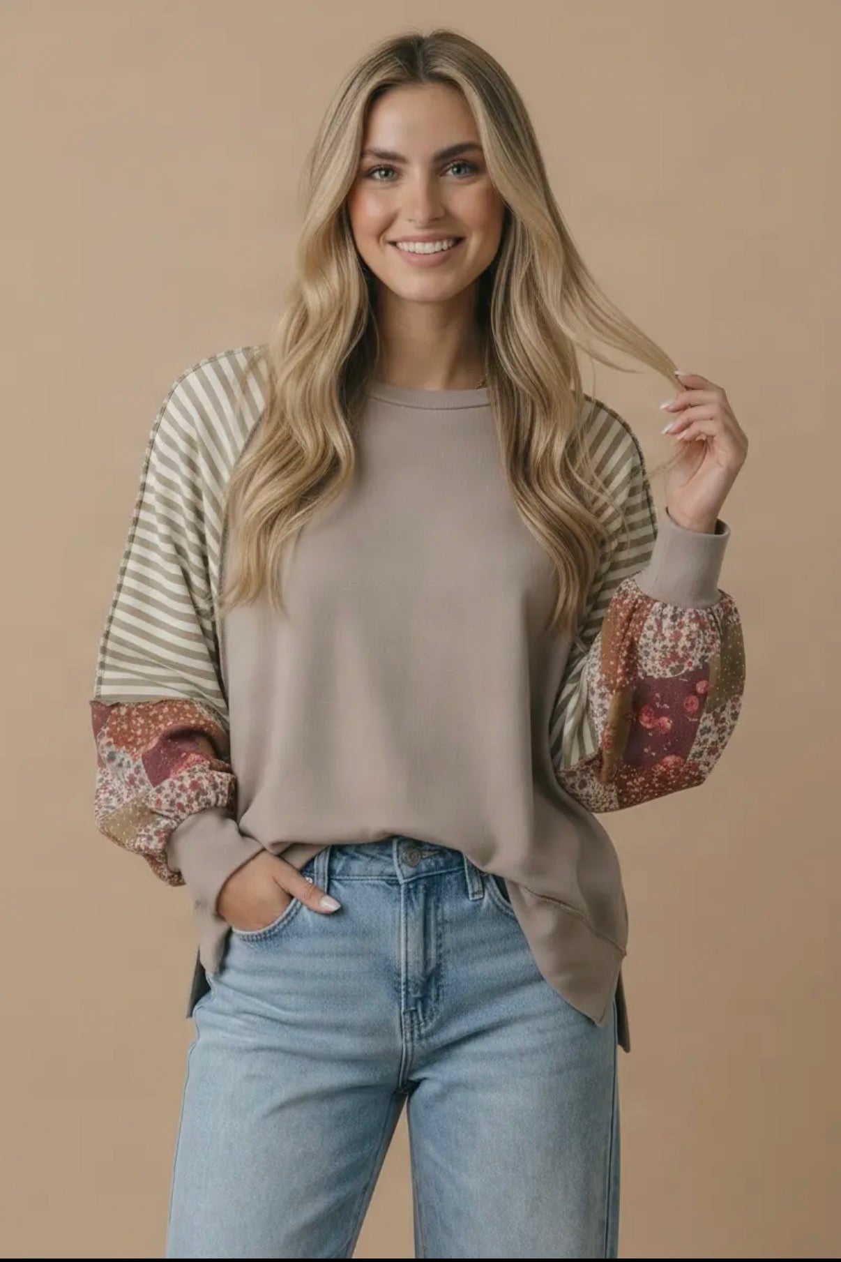 HT7435C Round Neck Raglan Bubble Sleeve Pullover Top Taupe/Rust