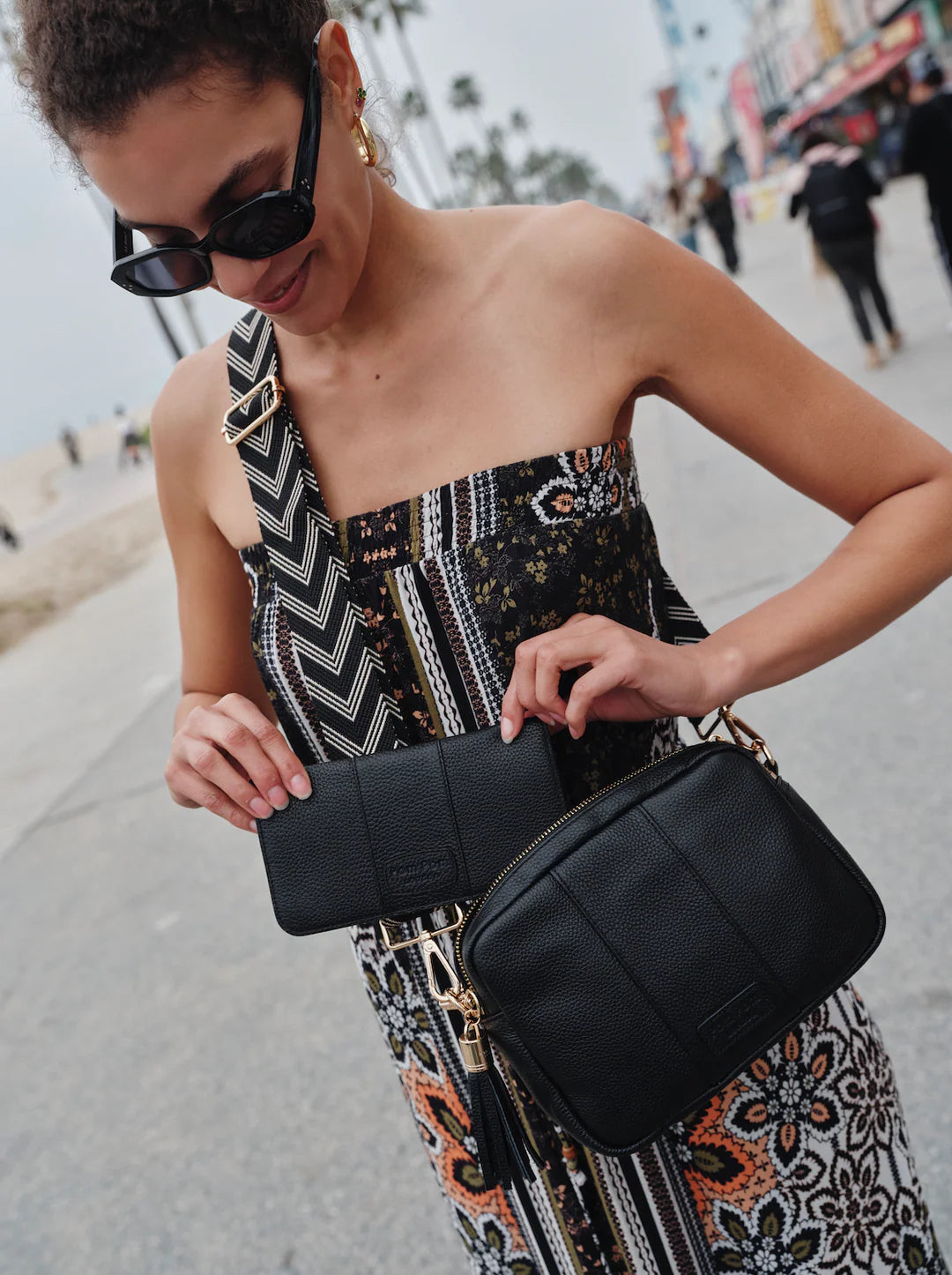 Chelsea Flat Large Wallet Black