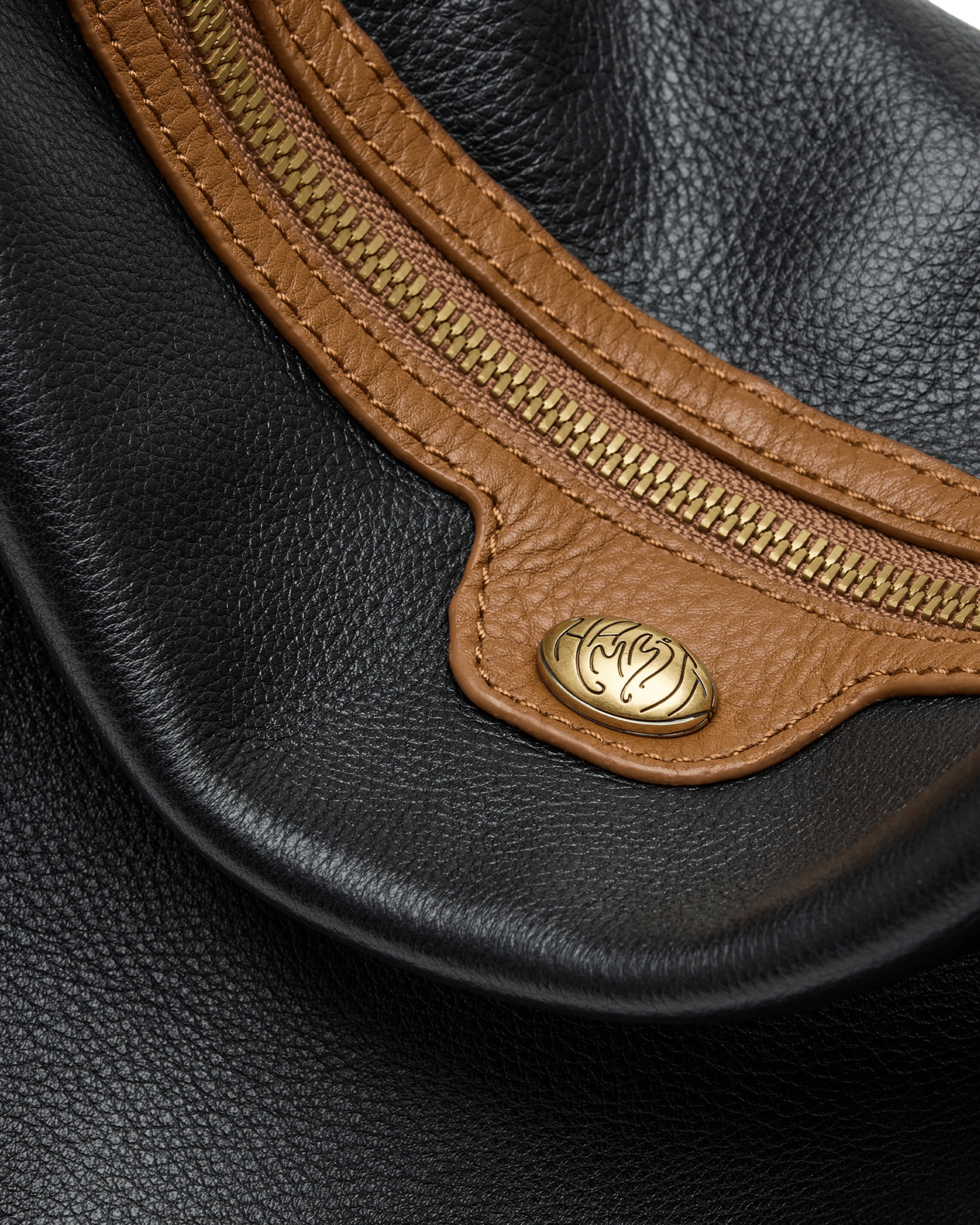 Kyle Large East End/Antique Gold