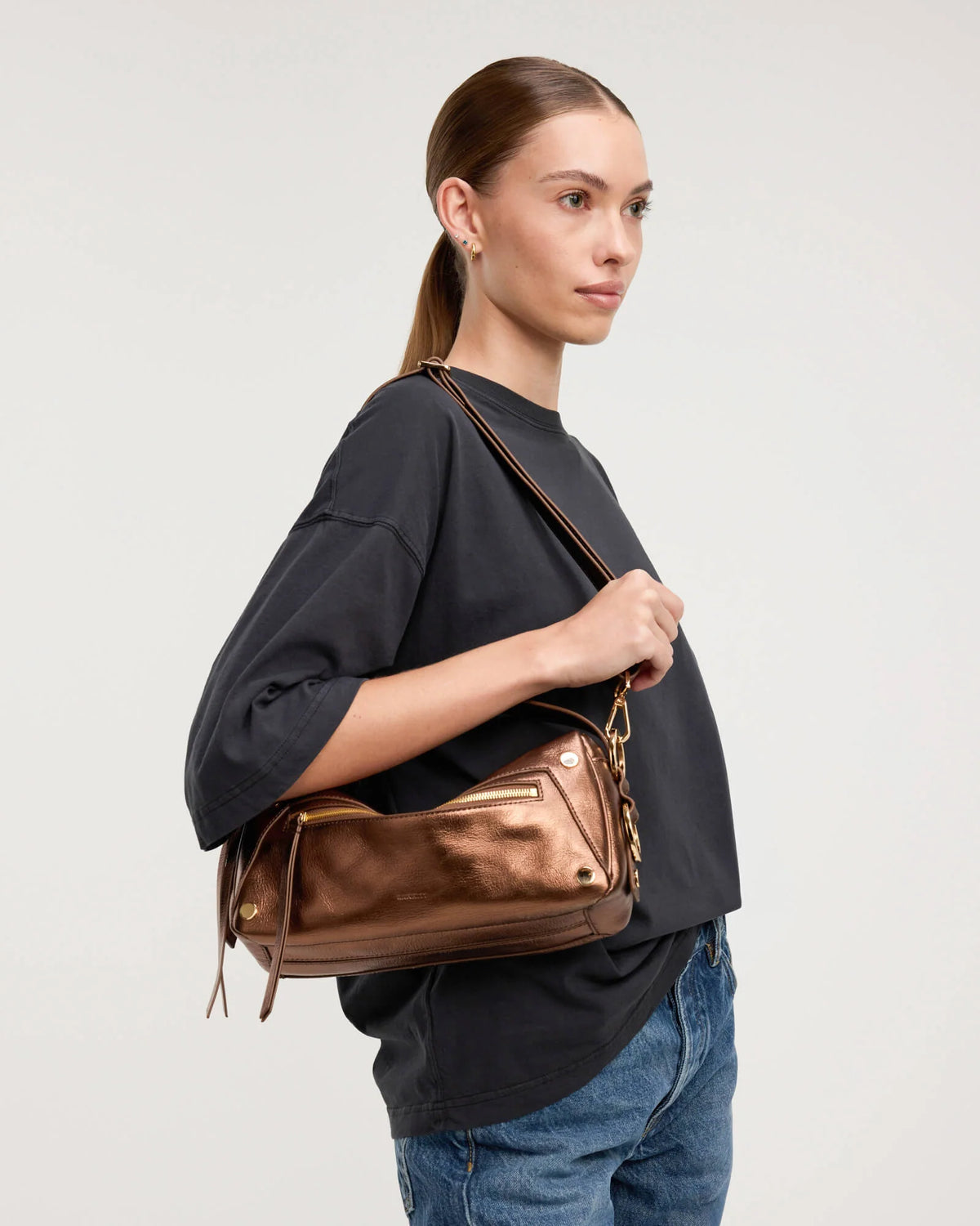 PREORDER NOW!  Doxie Medium Bronze/Gold